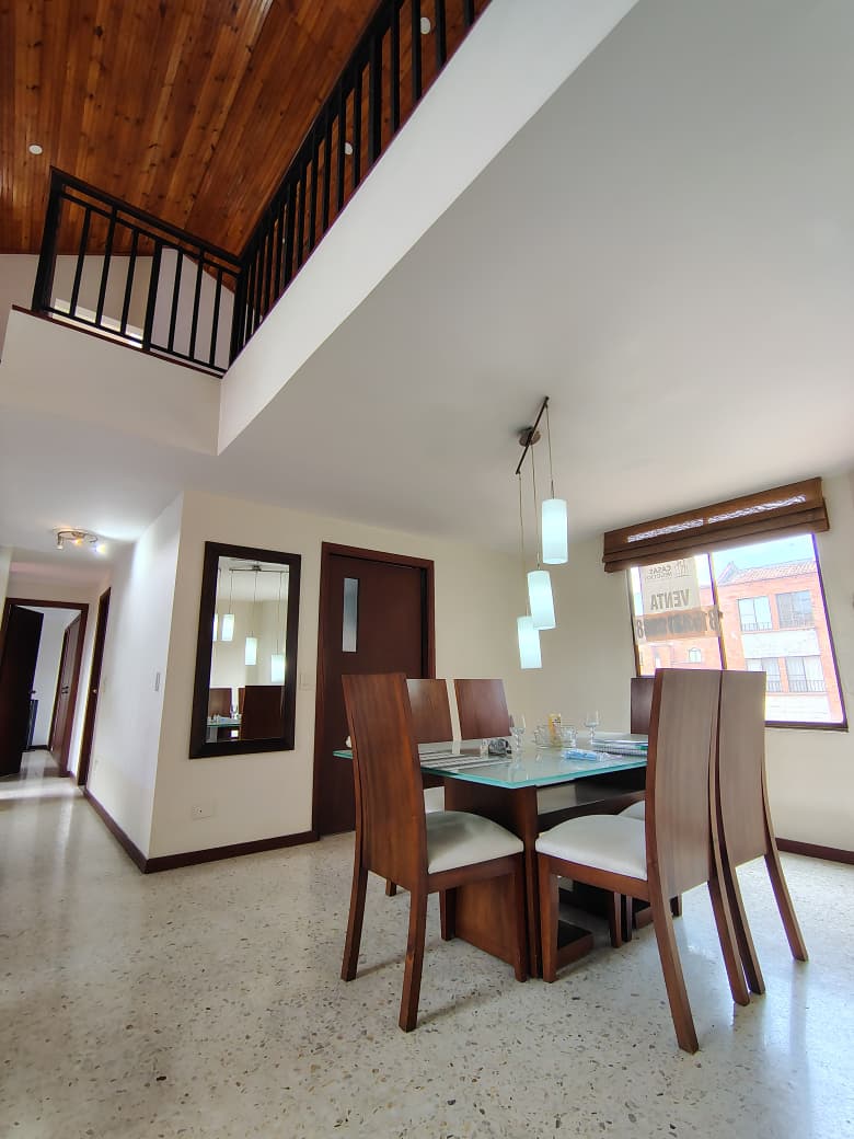 Vendo Penthouse Duplex en Tequendama