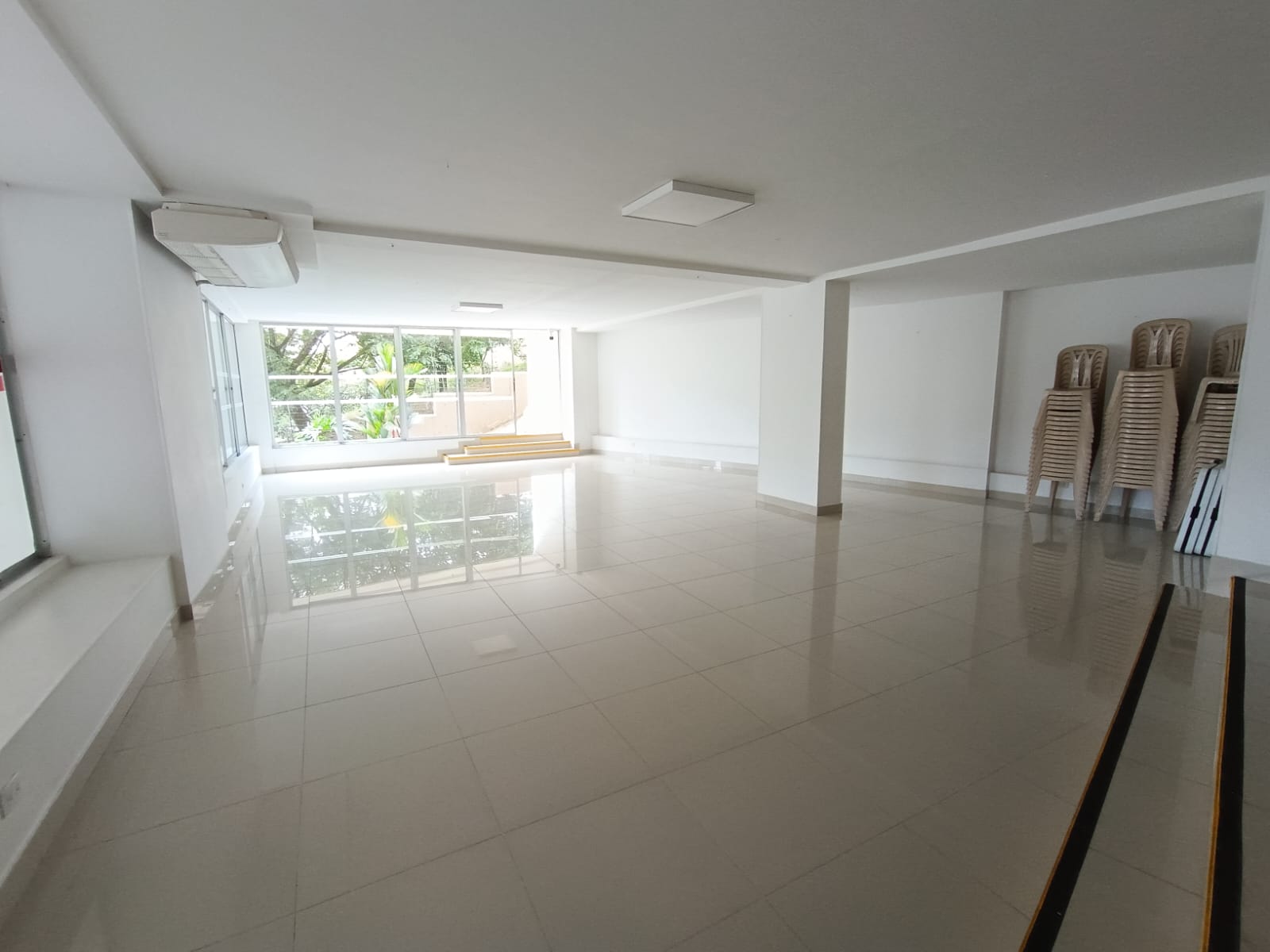 Arriendo Apartamento Edificio Montjuic - Barrio Santa Teresita