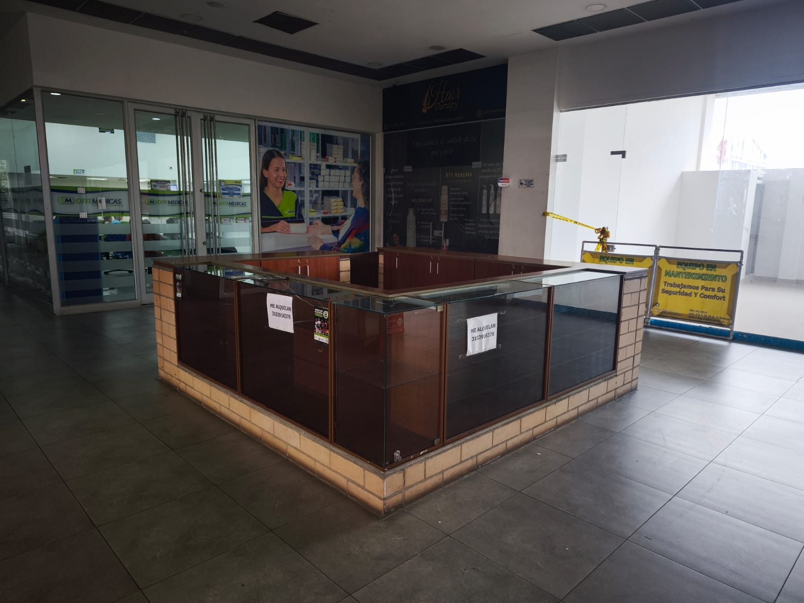 VENTA DE ISLA  EN EL CENTRO COMERCIAL CENTRO SUR EN CALI