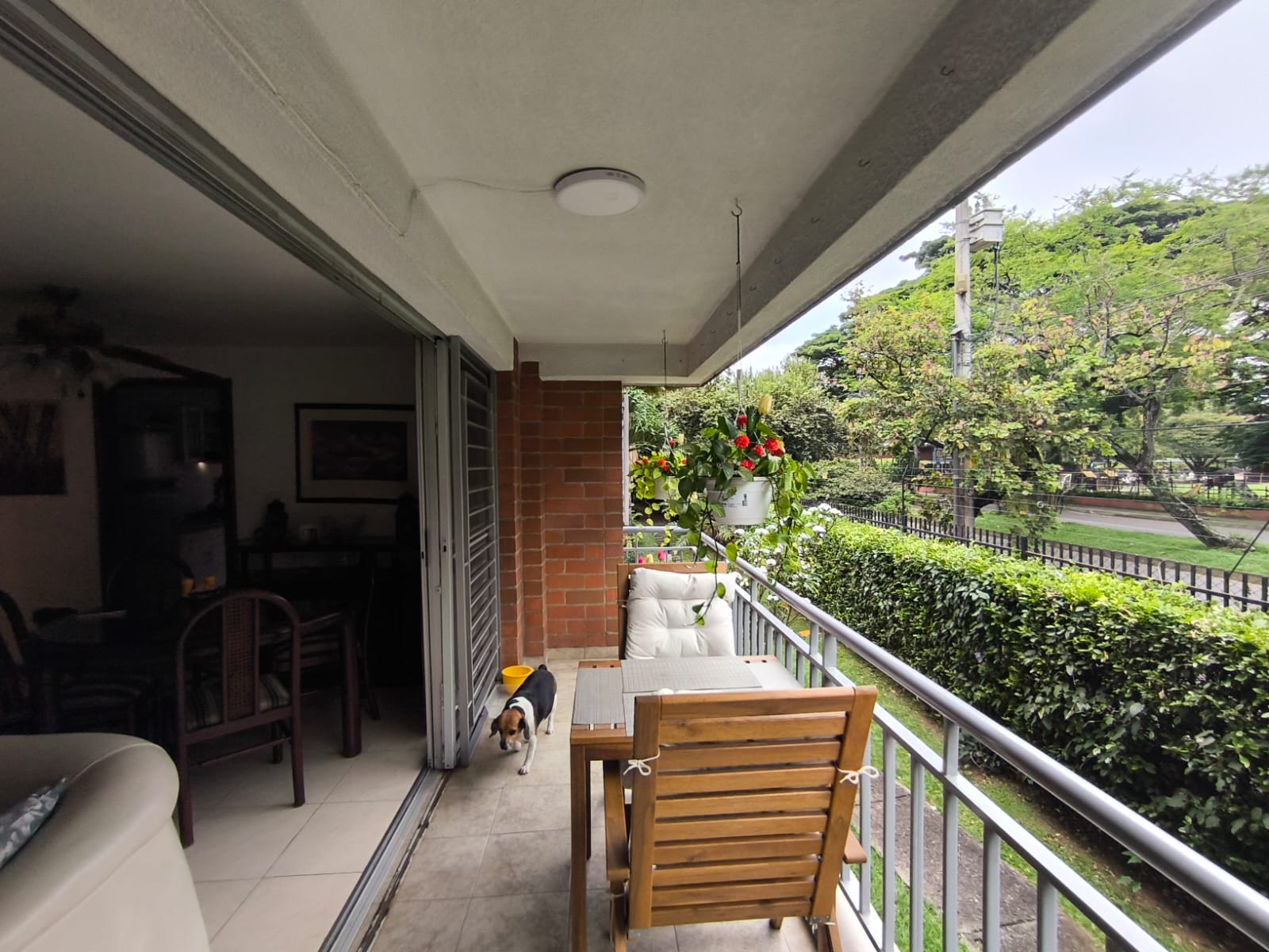 VENDO APARTAMENTO EN  BARRIO LA HACIENDA
