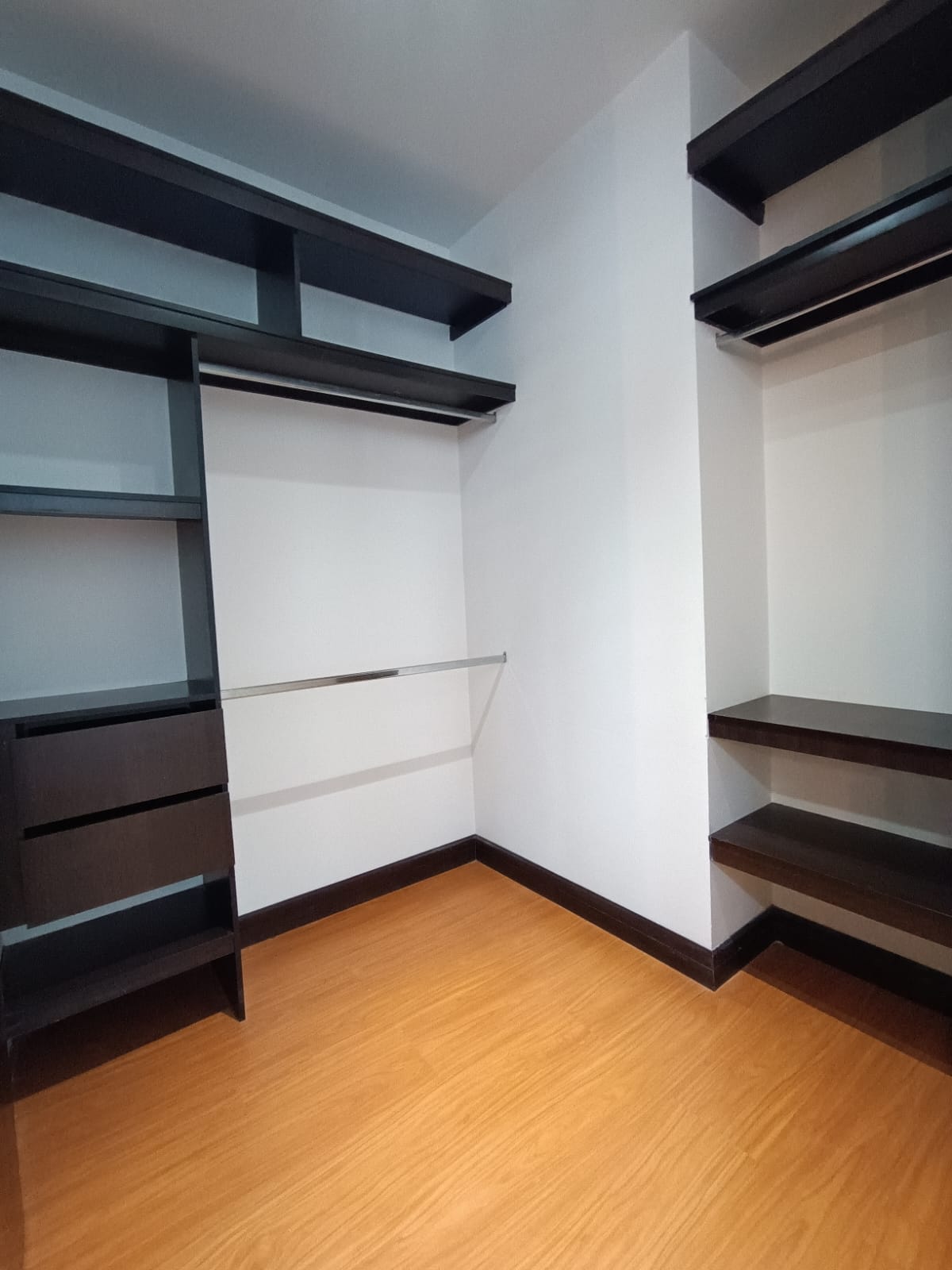 Arriendo Apartamento Edificio Montjuic - Barrio Santa Teresita