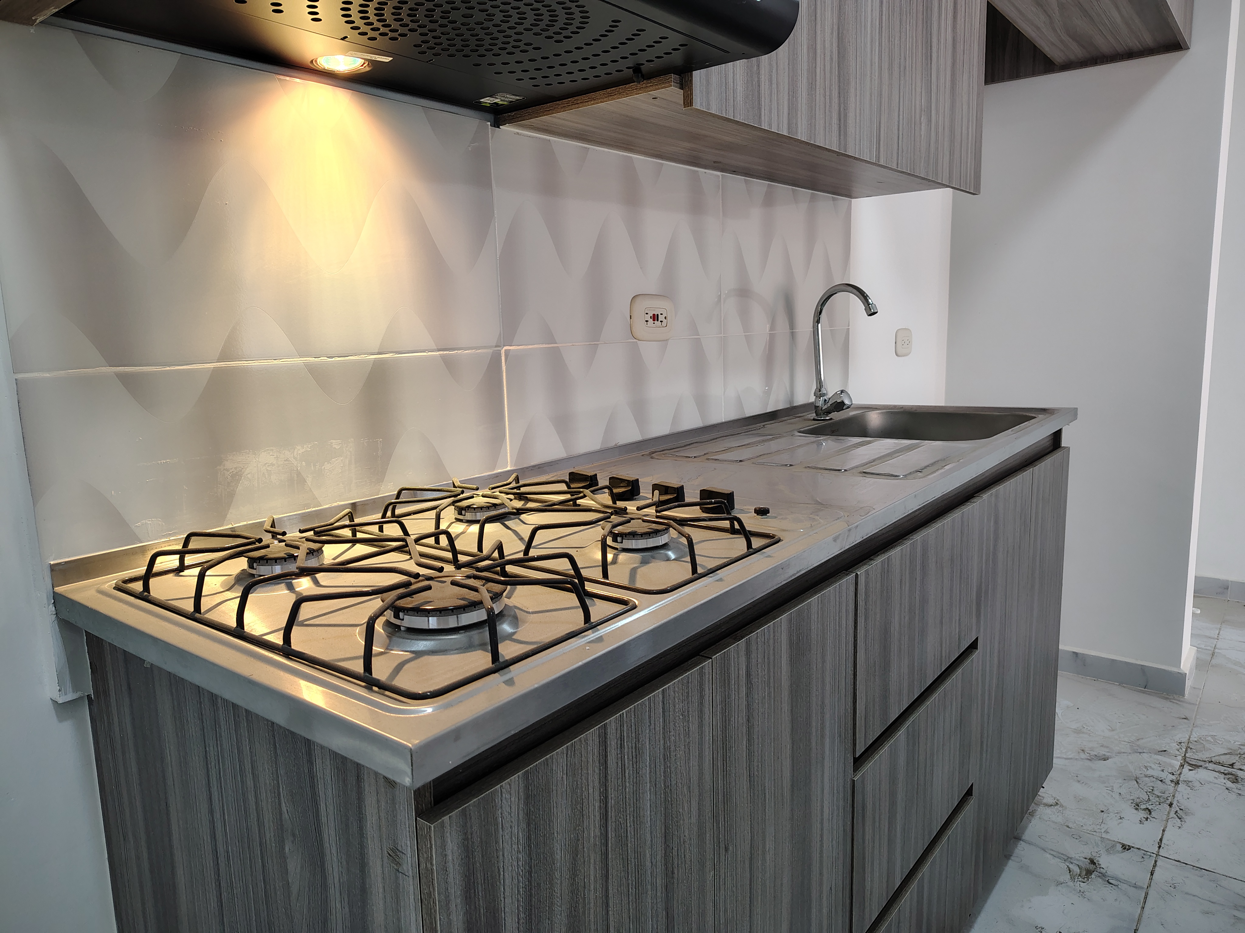 ARRIENDO APARTAMENTO  EN CIUDADELA MELENDEZ  CR CUARZO APTO 907
