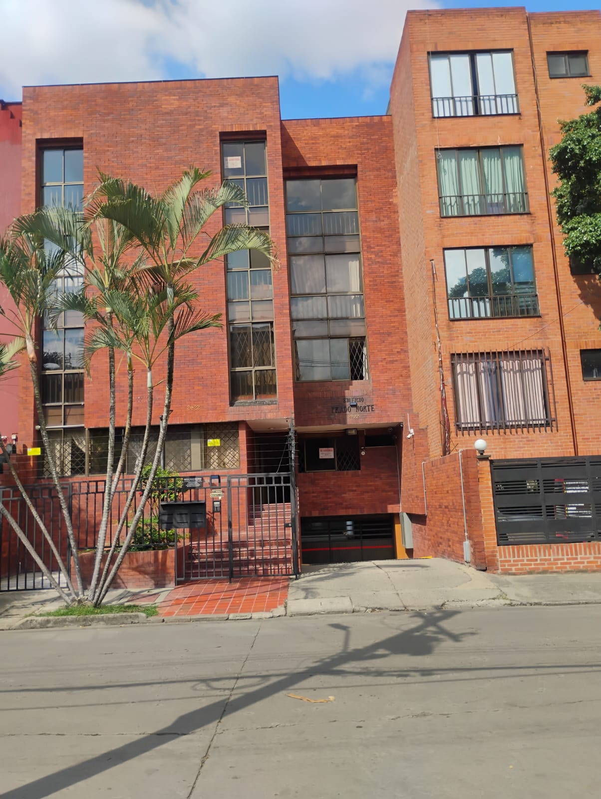 ARRENDO APARTAMENTO AL NORTE DE CALI EDI PRADOS DEL NORTE