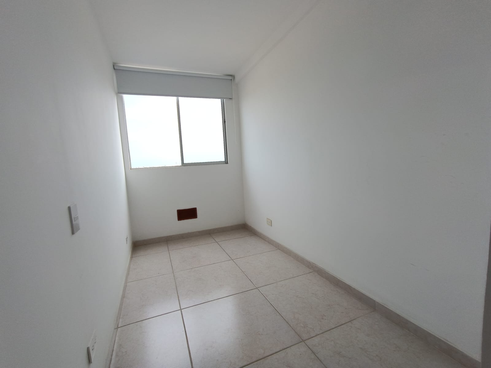VENDO APARTAMENTO EN PISO 14 AL SUR DE CALI - CIUDAD 2000