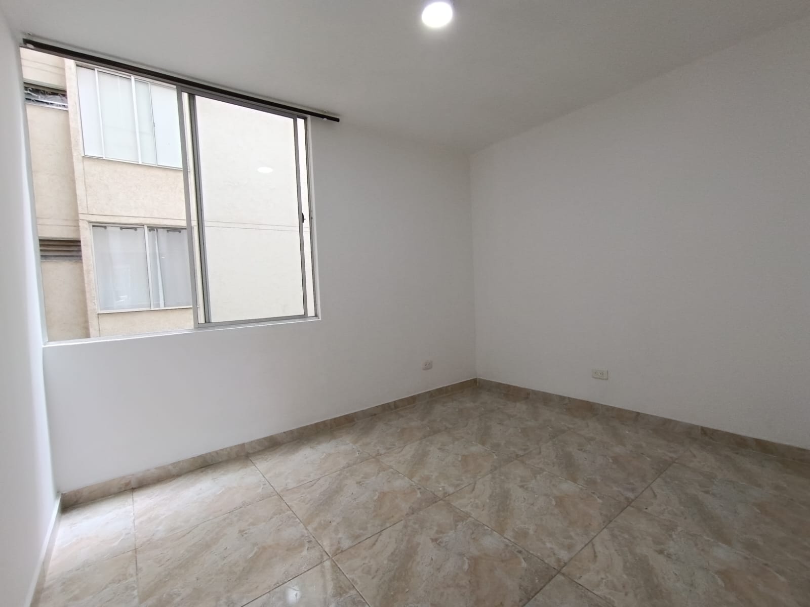 ARRIENDO APARTAMENTO EN LA ESTANCIA-YUMBO - VALLE DEL CAUCA