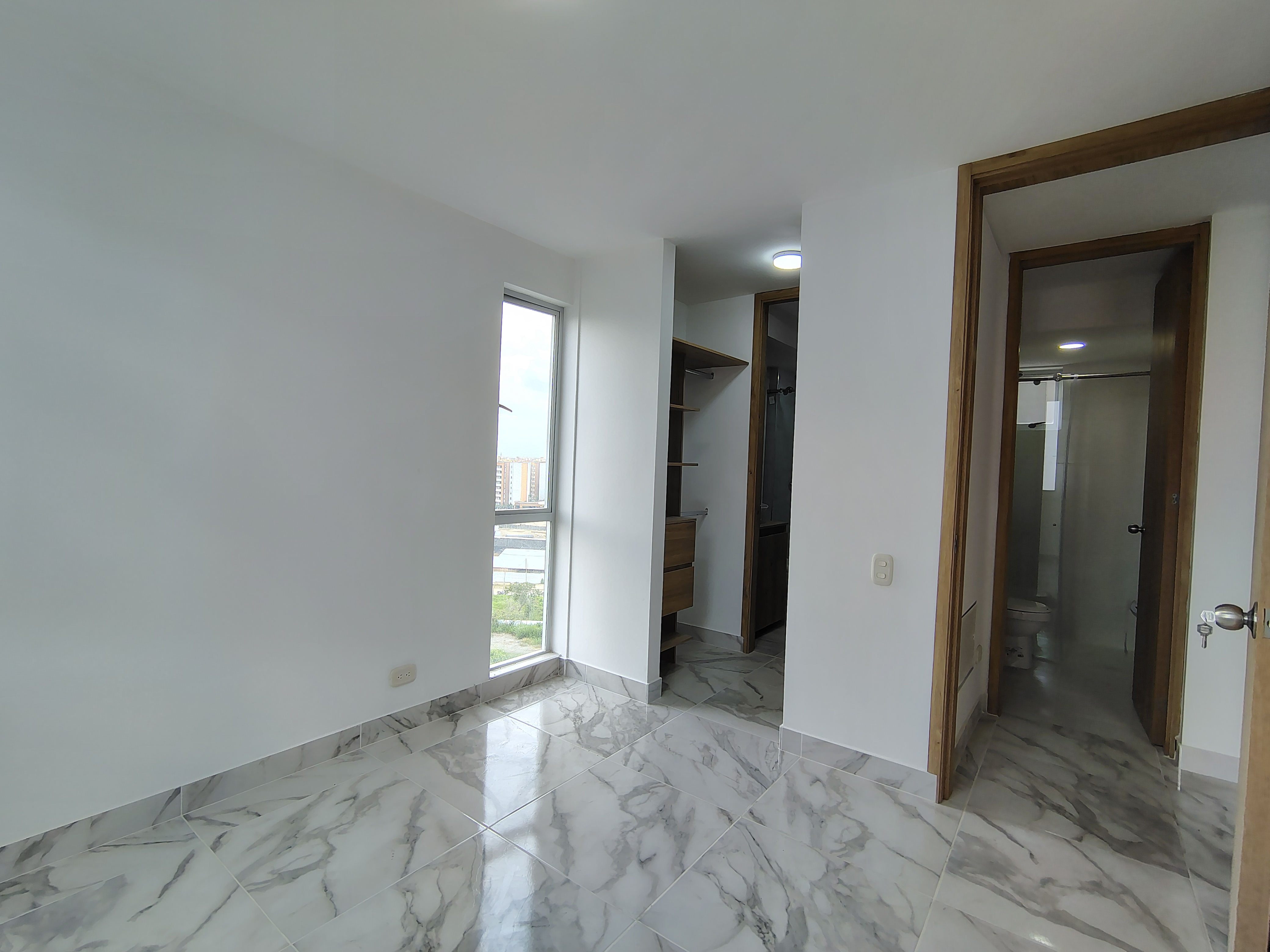 ARRIENDO APARTAMENTO  EN CIUDADELA MELENDEZ  CR CUARZO 1003