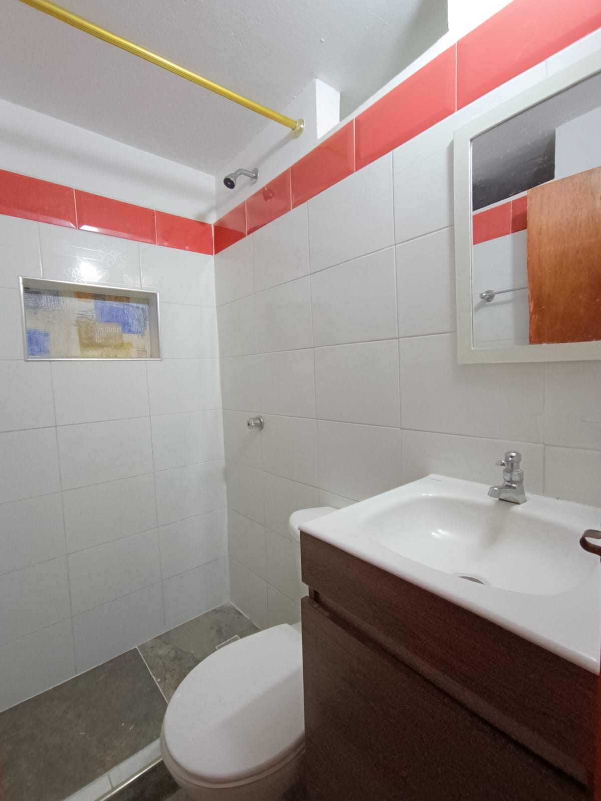 APARTAMENTO EN ARRIENDO AL NORTE DE CALI BARRIO LA RIVERA