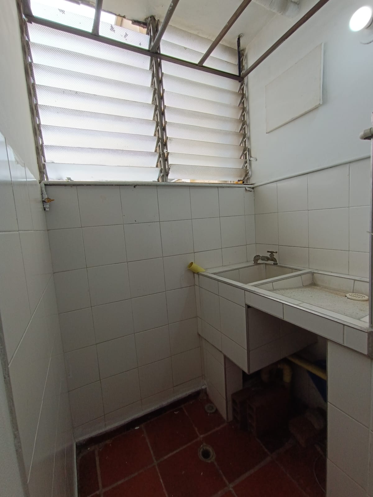 ARRIENDO APARTAMENTO AL SUR DE CALI - CR CARACOLIES