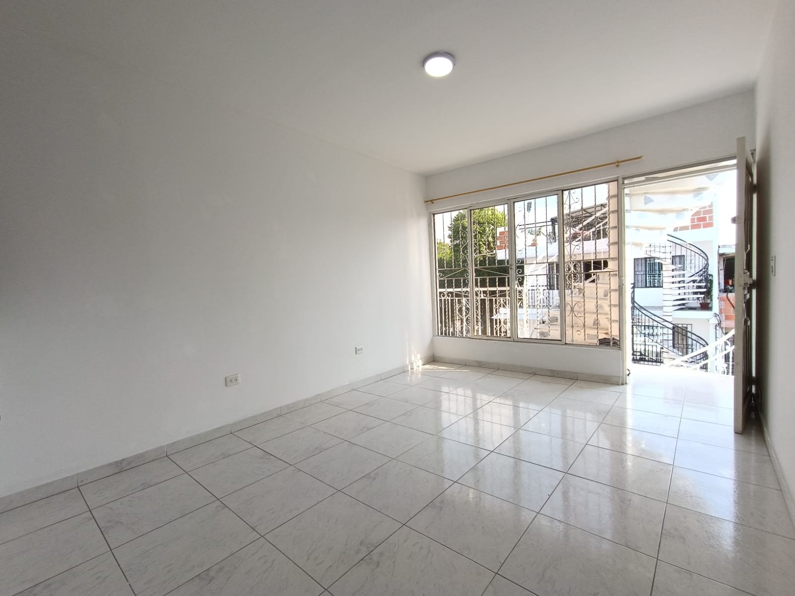 APARTAMENTO PARA ARRIENDO AL SUR ORIENTE DE CALI - VILLA DEL SUR