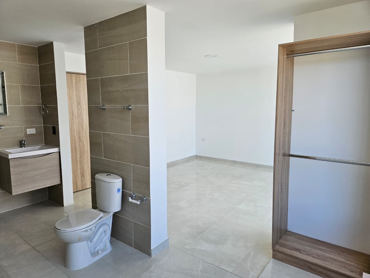 CASA EN VENTA EN VILLAS DEL PARQUE - VÍA POTRERITO - JAMUNDI