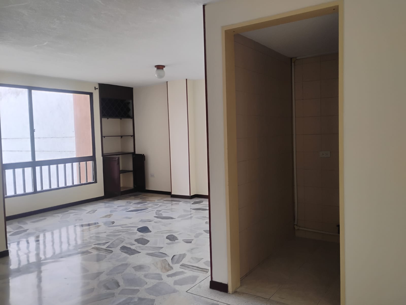 ARRENDO APARTAMENTO AL NORTE DE CALI EDI PRADOS DEL NORTE