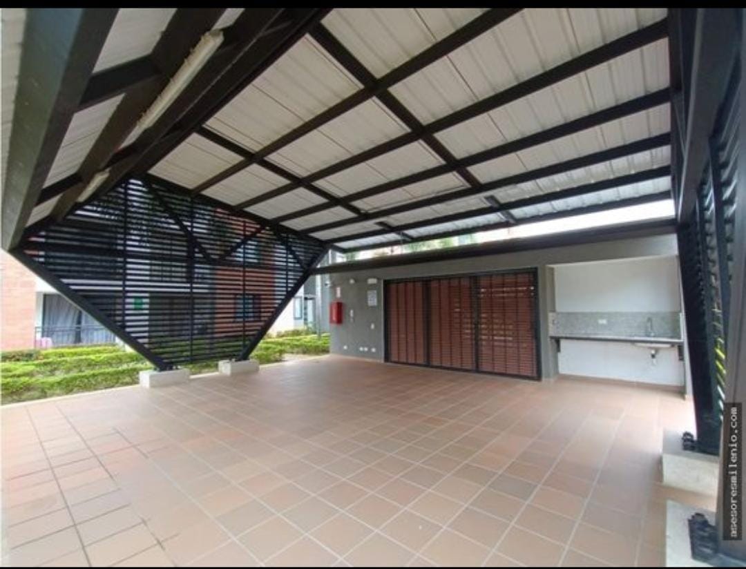 ARRIENDO APARTAMENTO EN JAMUNDI CR ARRAYANES