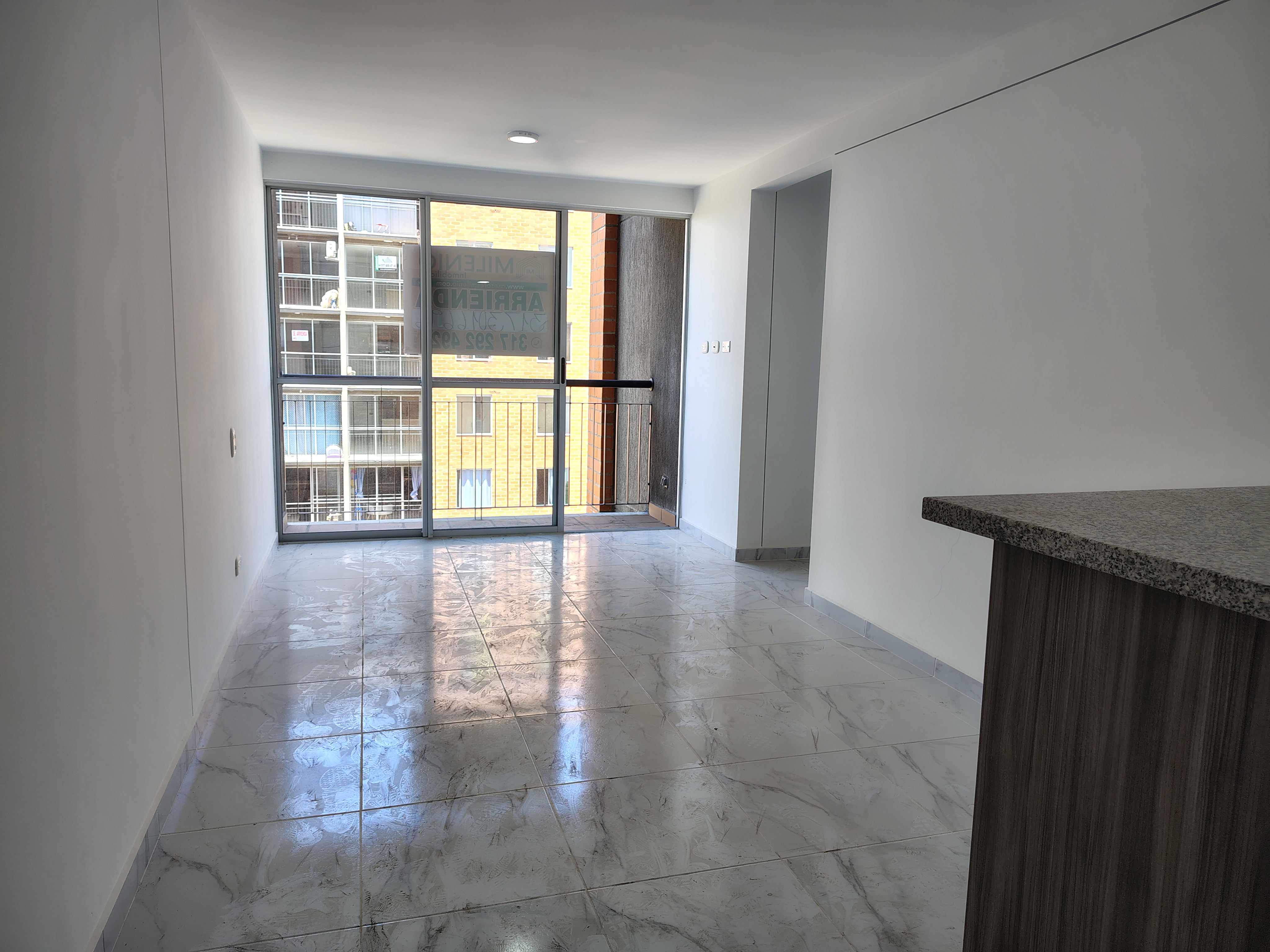 ARRIENDO APARTAMENTO  EN CIUDADELA MELENDEZ  CR CUARZO APTO 907