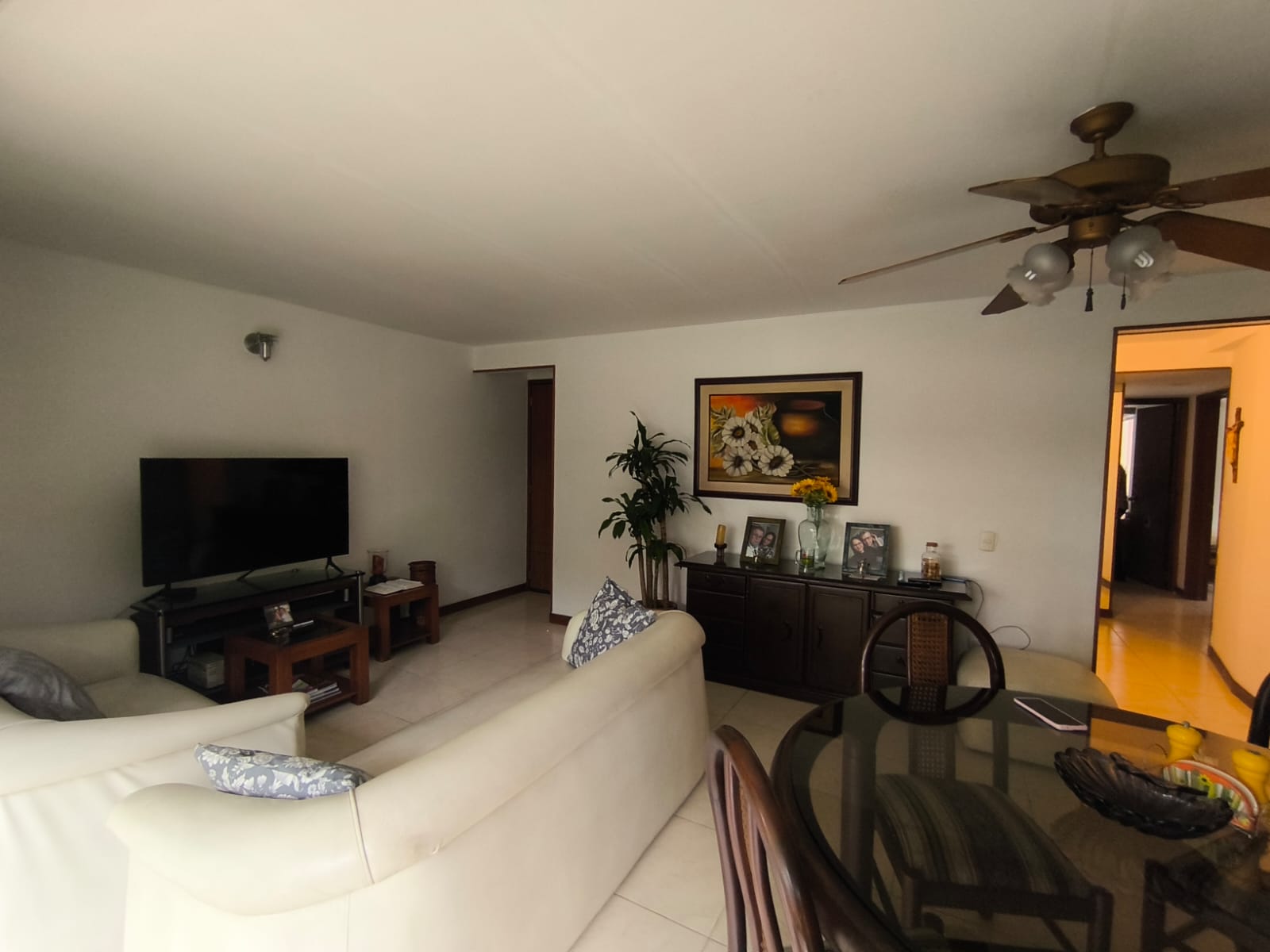 VENDO APARTAMENTO EN  BARRIO LA HACIENDA