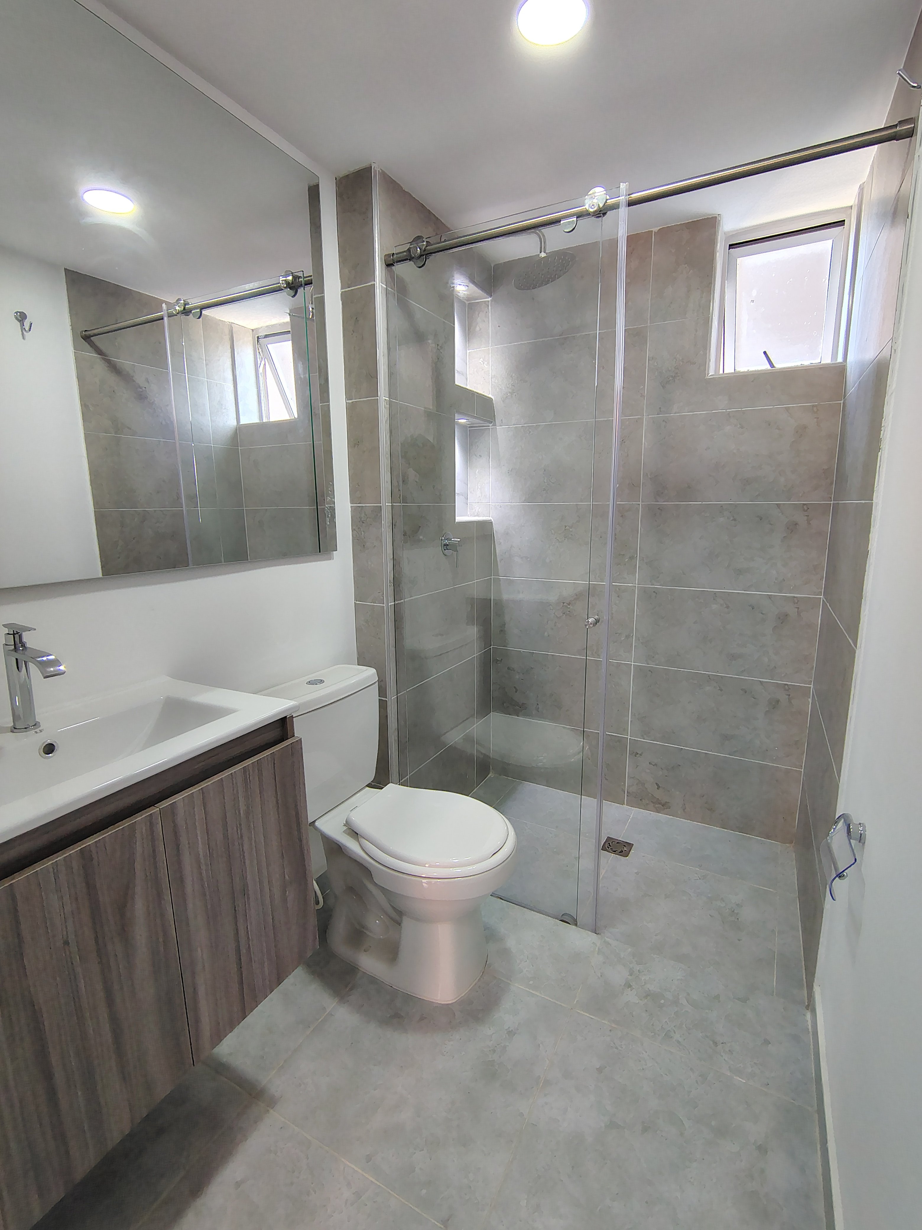 ARRIENDO APARTAMENTO  EN CIUDADELA MELENDEZ  CR CUARZO APTO 907