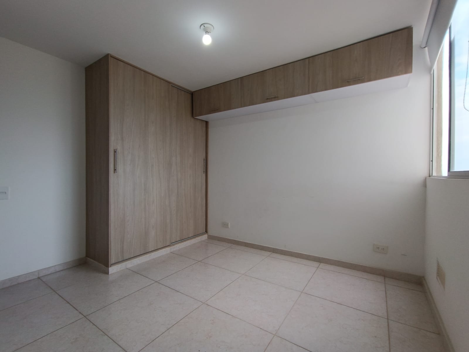 VENDO APARTAMENTO EN PISO 14 AL SUR DE CALI - CIUDAD 2000