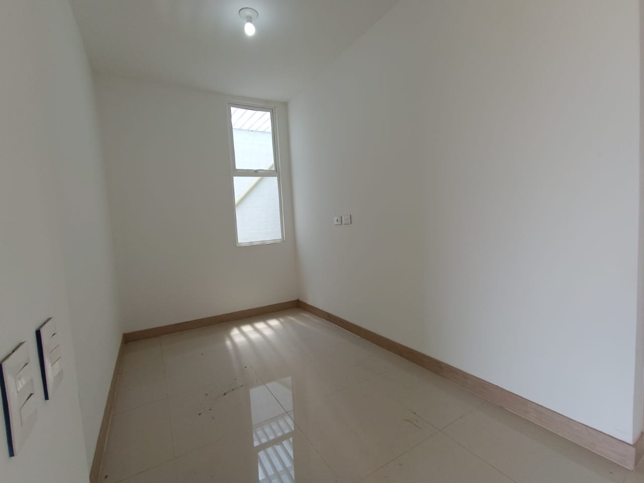 CASA PARA ARRIENDO Y PARA ESTRENAR EN LA HACIENDA EL CASTILLO