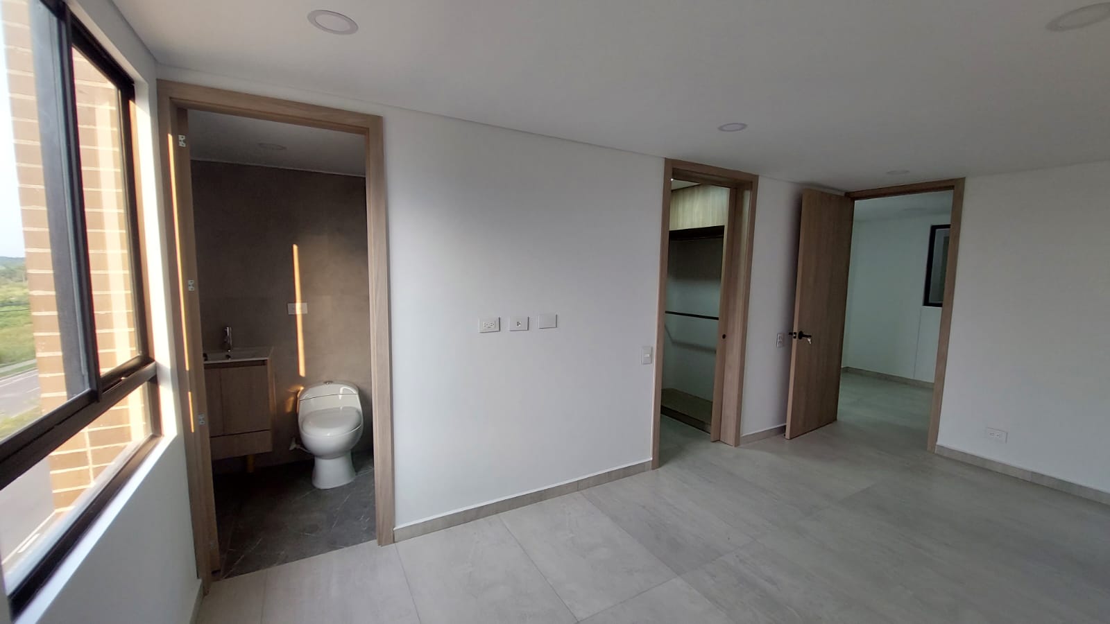 ARRIENDO APARTAMENTO EN JAMUNDI CR ALTEA