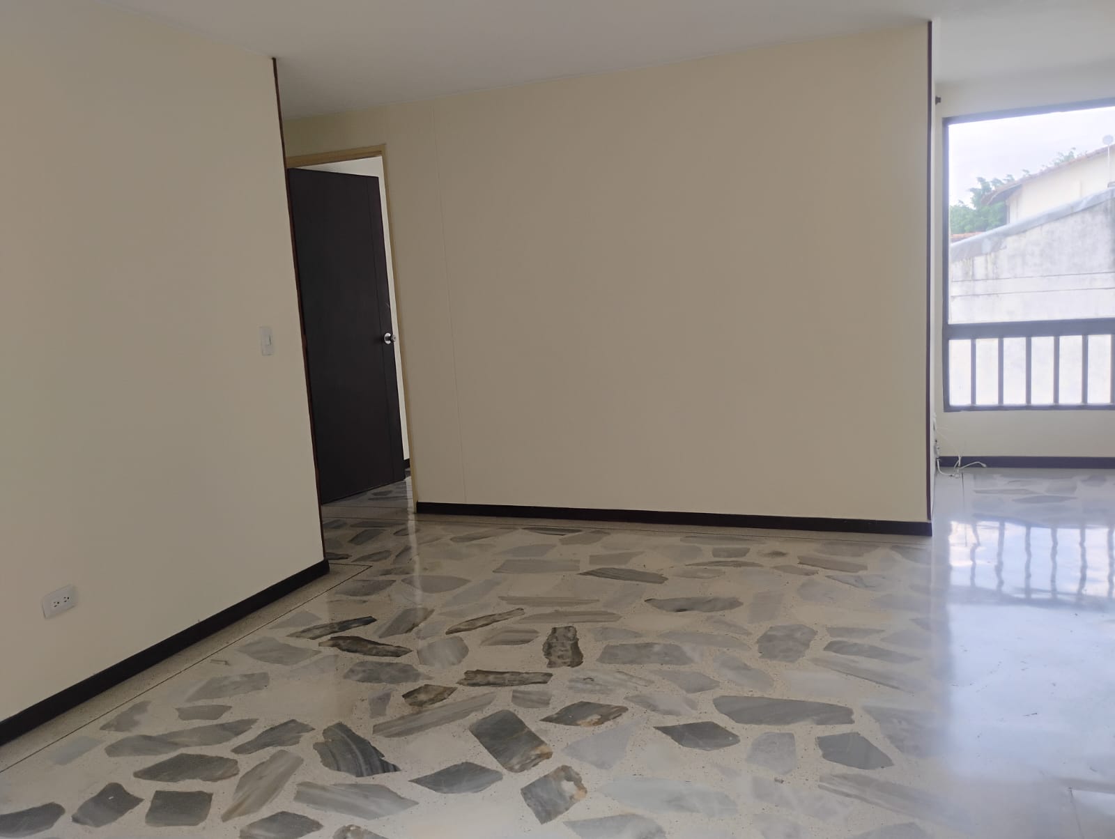 ARRENDO APARTAMENTO AL NORTE DE CALI EDI PRADOS DEL NORTE