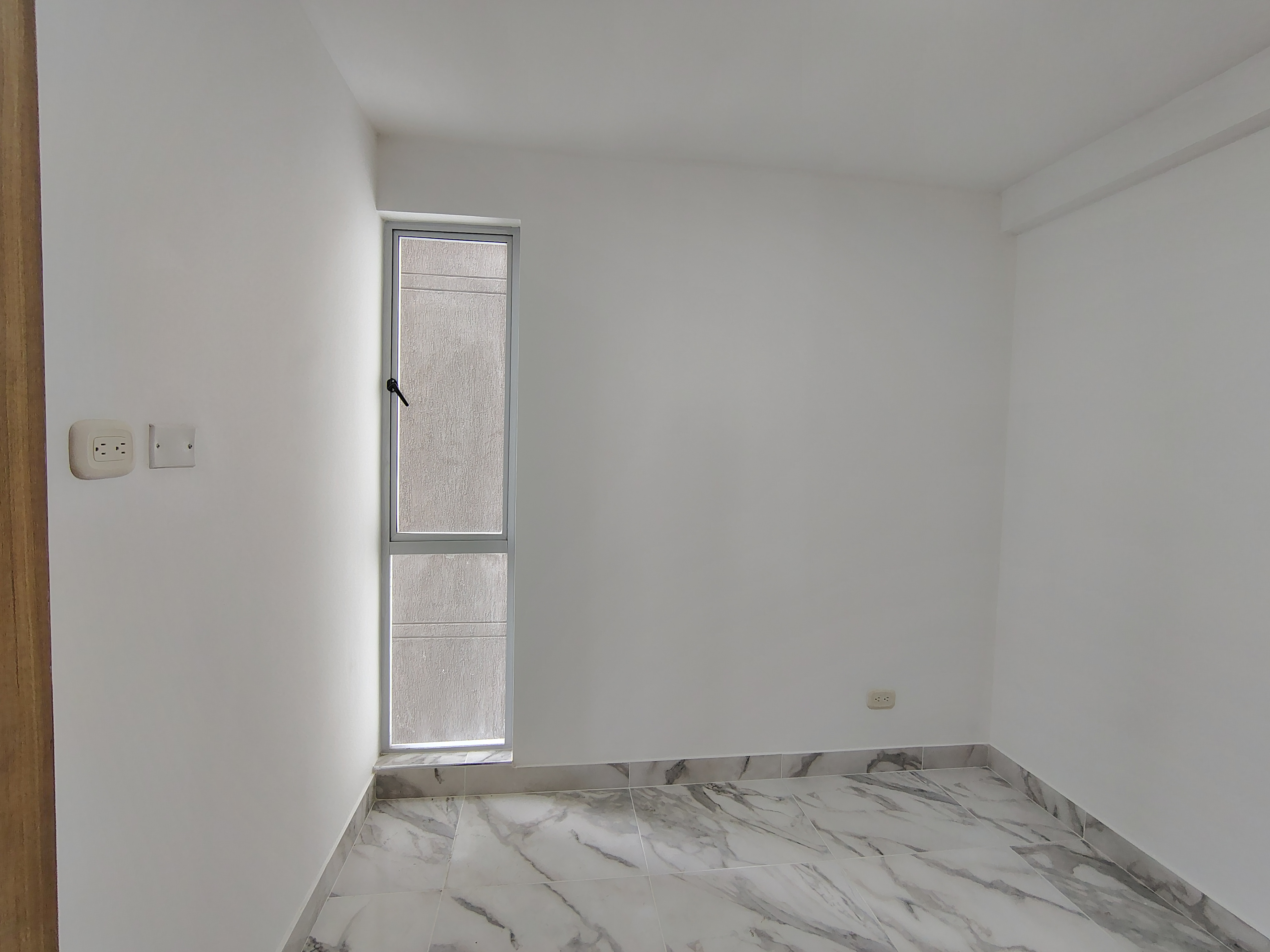ARRIENDO APARTAMENTO  EN CIUDADELA MELENDEZ  CR CUARZO 1003