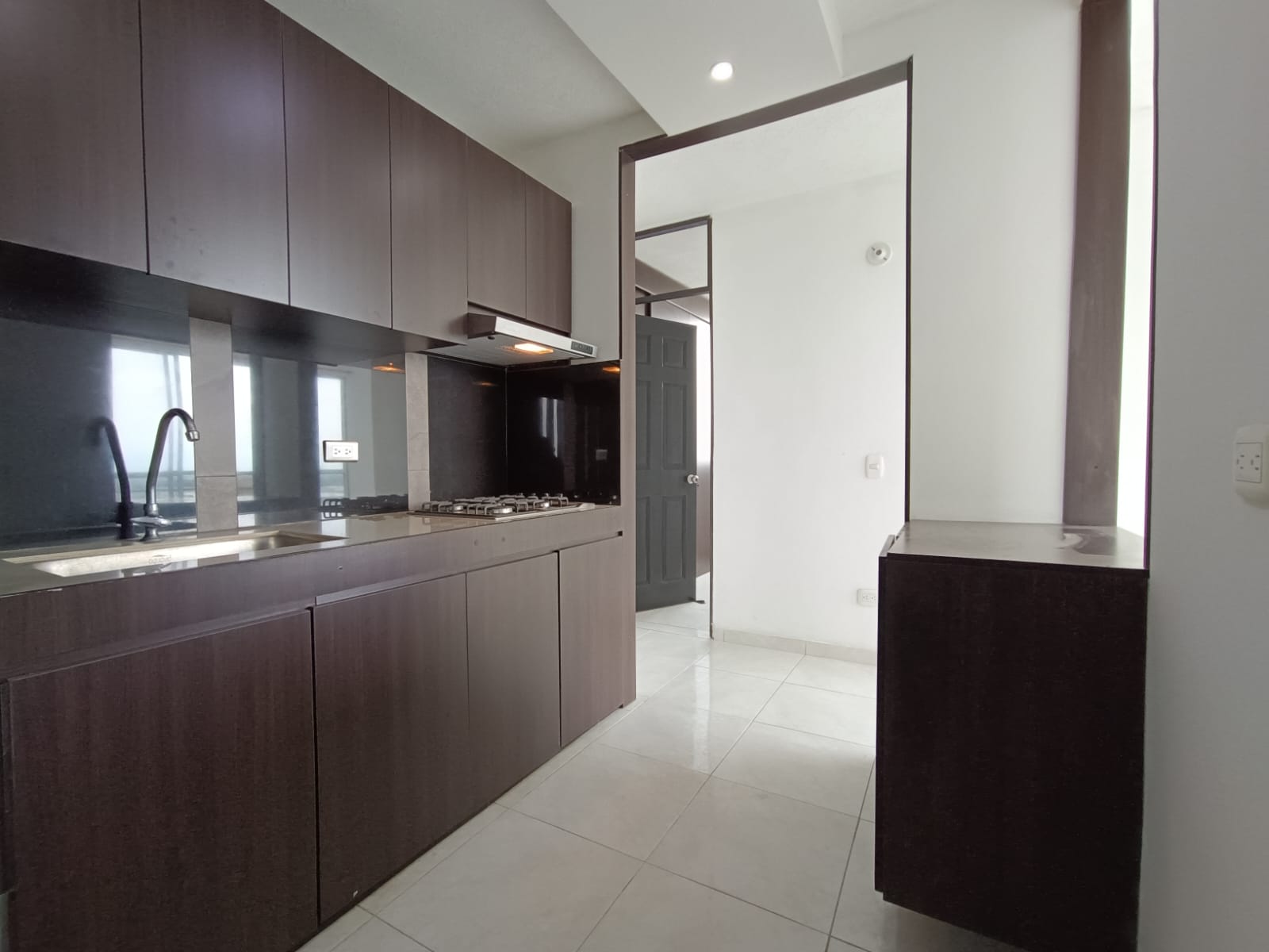 APARTAMENTO PARA VENTA EN EL BARRIO LA ESTANCIA - YUMBO-VALLE.