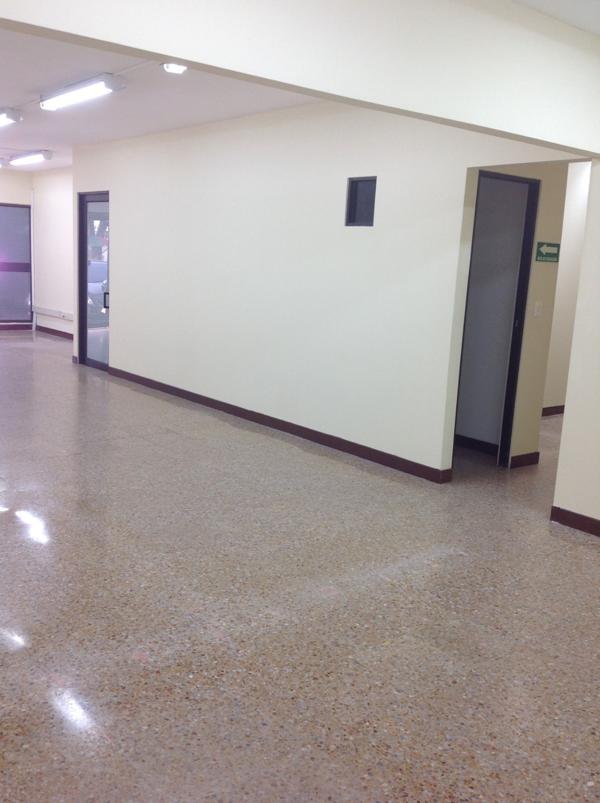 ARRIENDO LOCAL COMERCIAL AL SUR DE CALI BARRIO EL CEDRO