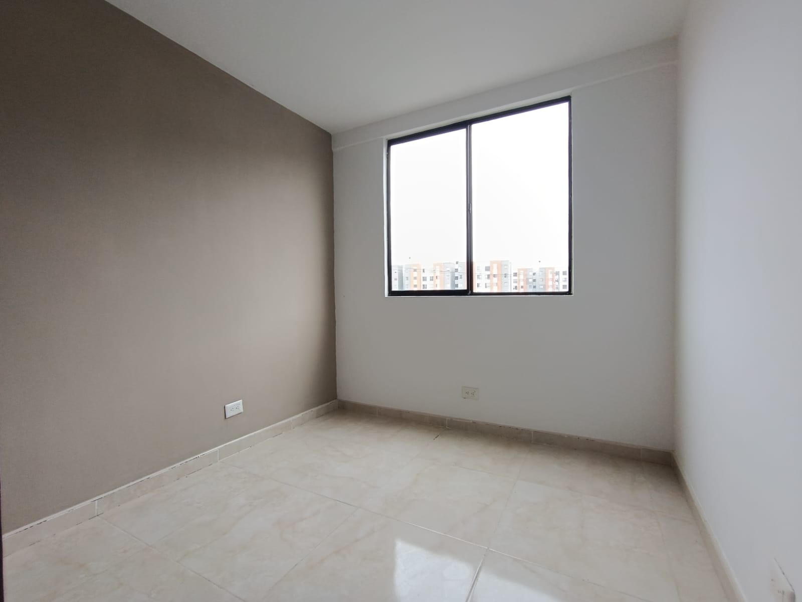 ARRIENDO APARTAMENTO EN CR ARRAYANES - PARQUE NATURA