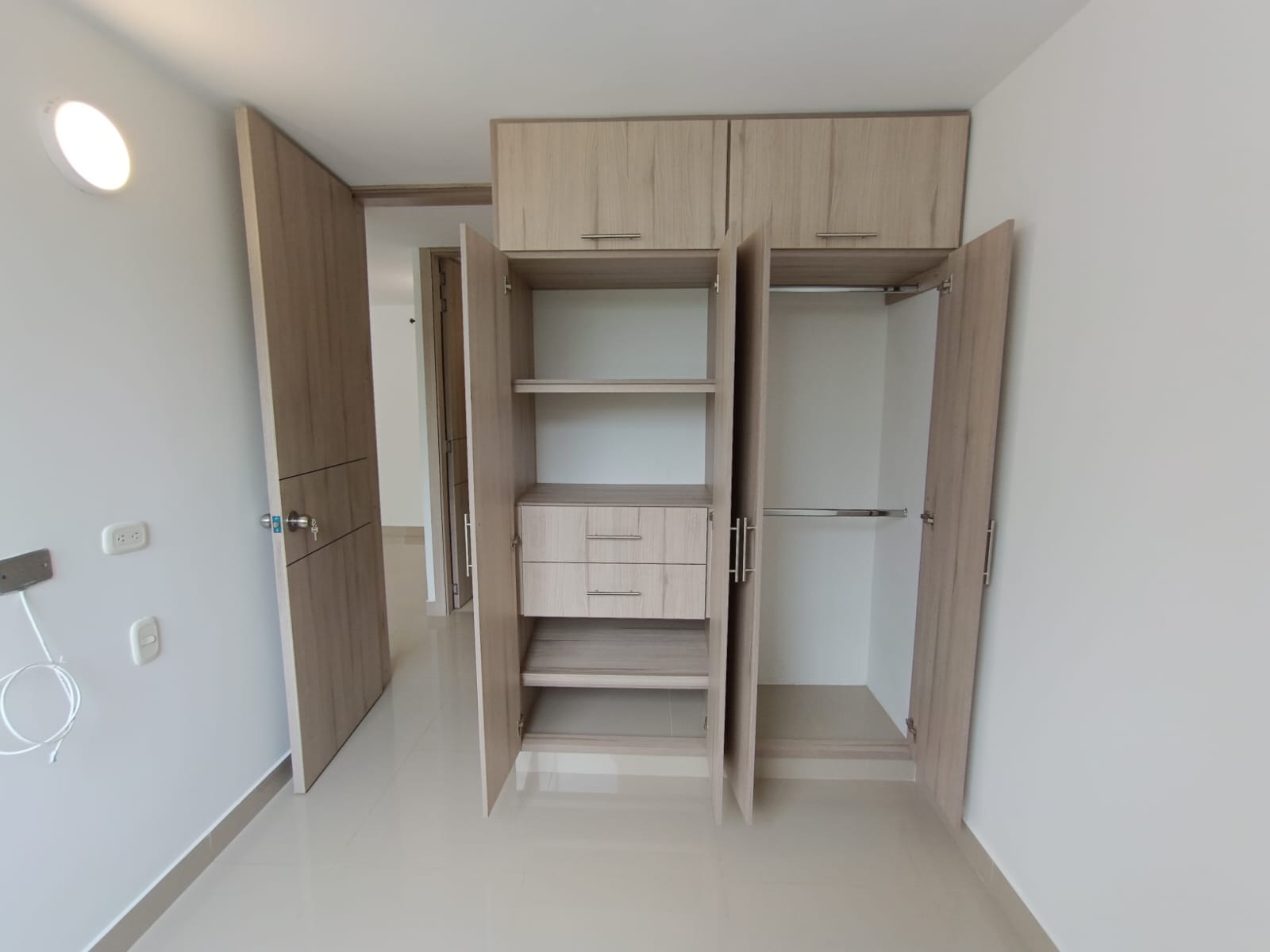 APARTAMENTO PARA ARRIENDO EN CIUDAD GUABINAS CR PAMPLONA