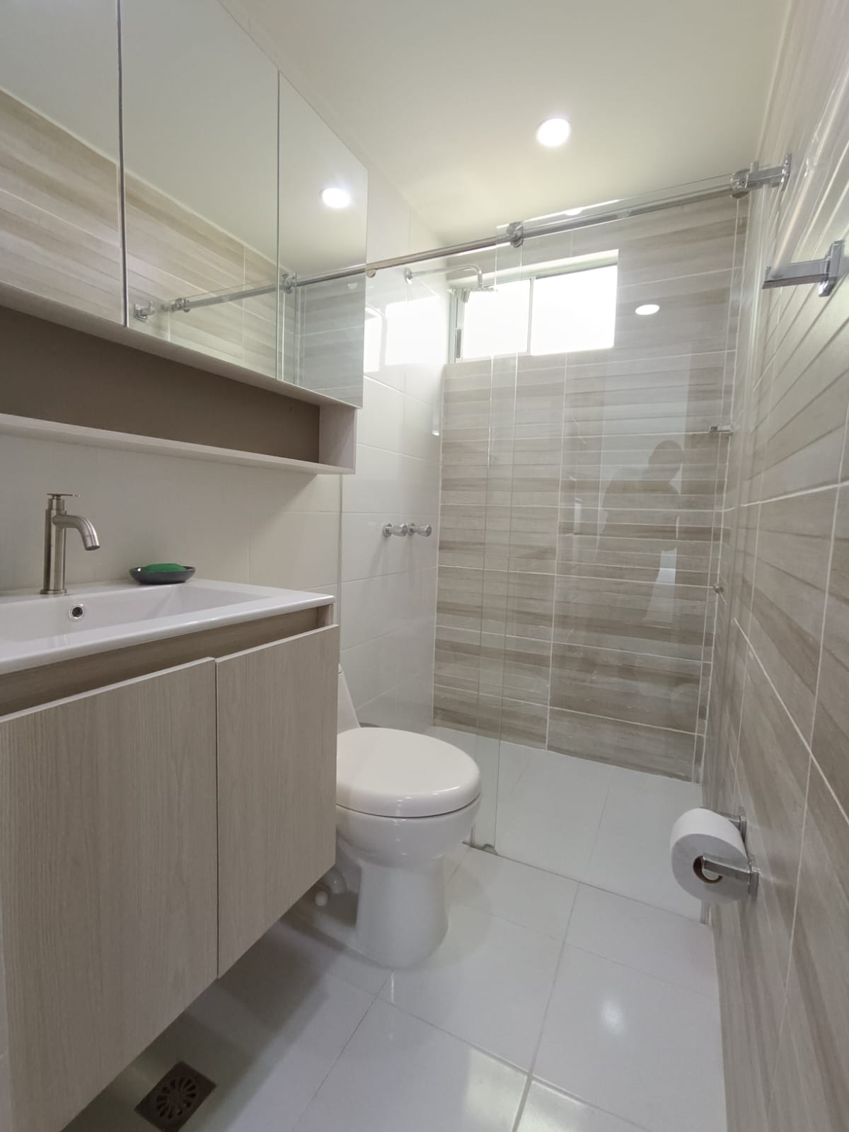 ARRIENDO APARTAMENTO AMOBLADO EN CACHIPAY - CALI