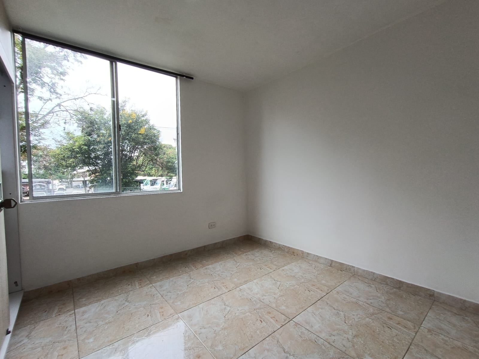 ARRIENDO APARTAMENTO EN LA ESTANCIA-YUMBO - VALLE DEL CAUCA