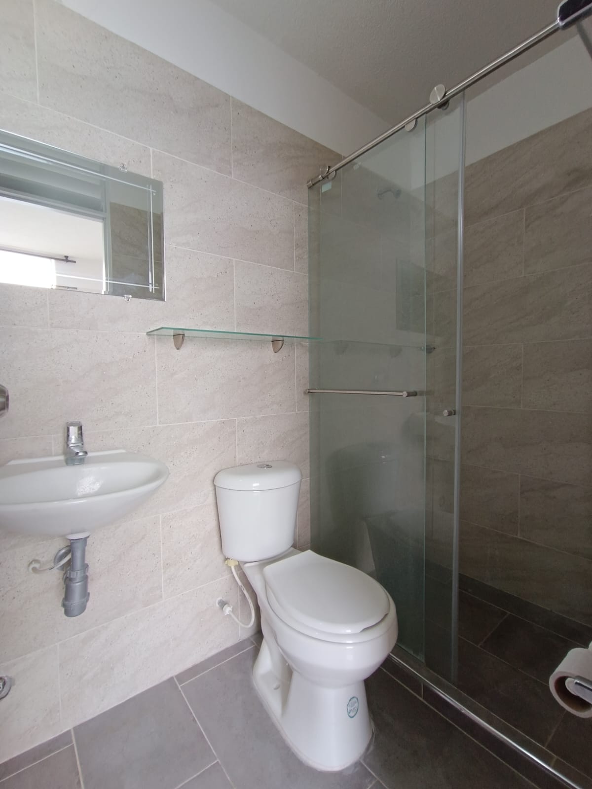 ARRIENDO APARTAMENTO EN LA ESTANCIA-YUMBO - VALLE DEL CAUCA