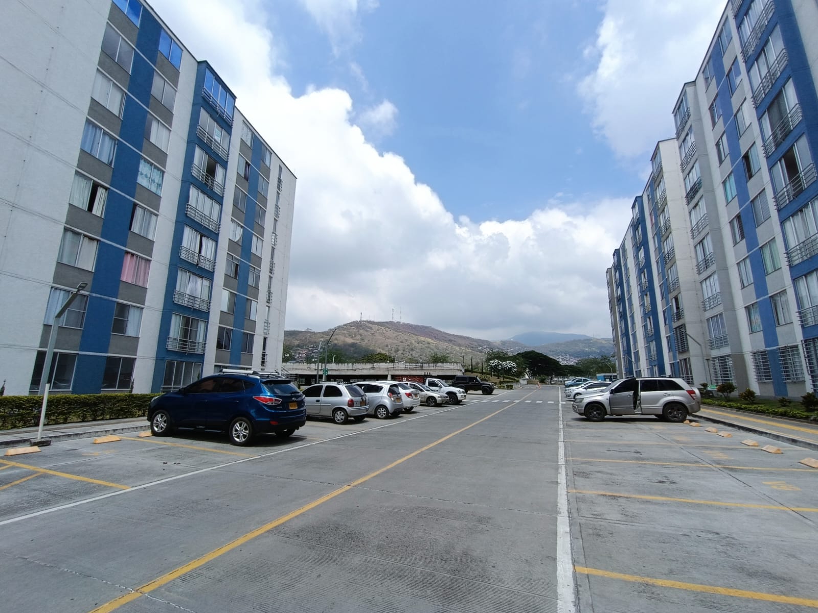 APARTAMENTO PARA VENTA EN EL BARRIO LA ESTANCIA - YUMBO-VALLE.