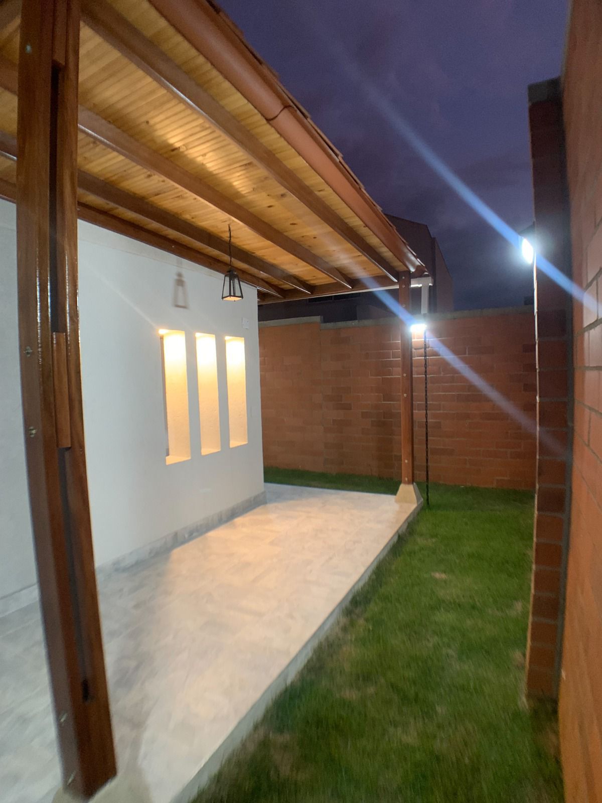 VENTA DE CASA EN EL CASTILLO CR KINKINA