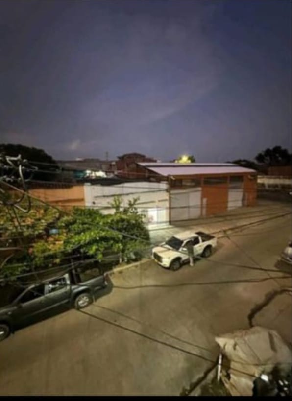 ARRIENDO BODEGA  BARRIO BRETAÑA - CALI