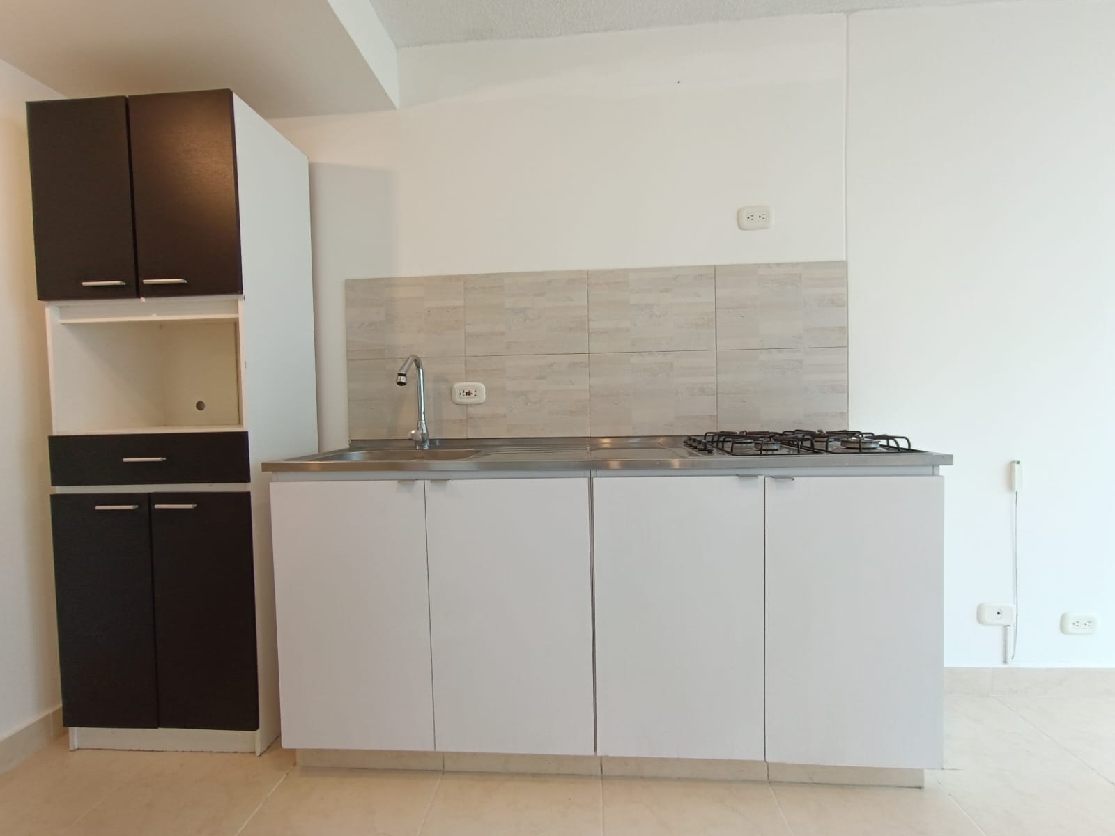APARTAMENTO ARRIENDO EN LA UNIDAD BARCHARA-CIUDAD GUABINAS