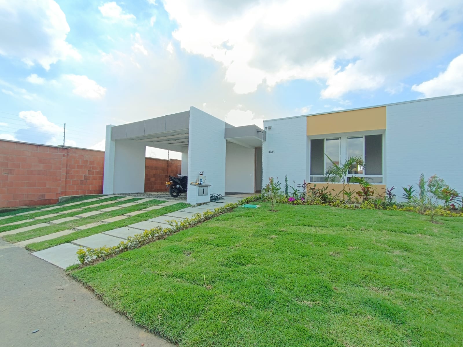 ARRIENDO CASA PARA ESTRENAR EN LA HACIENDA EL CASTILLO - JAMUNDÍ