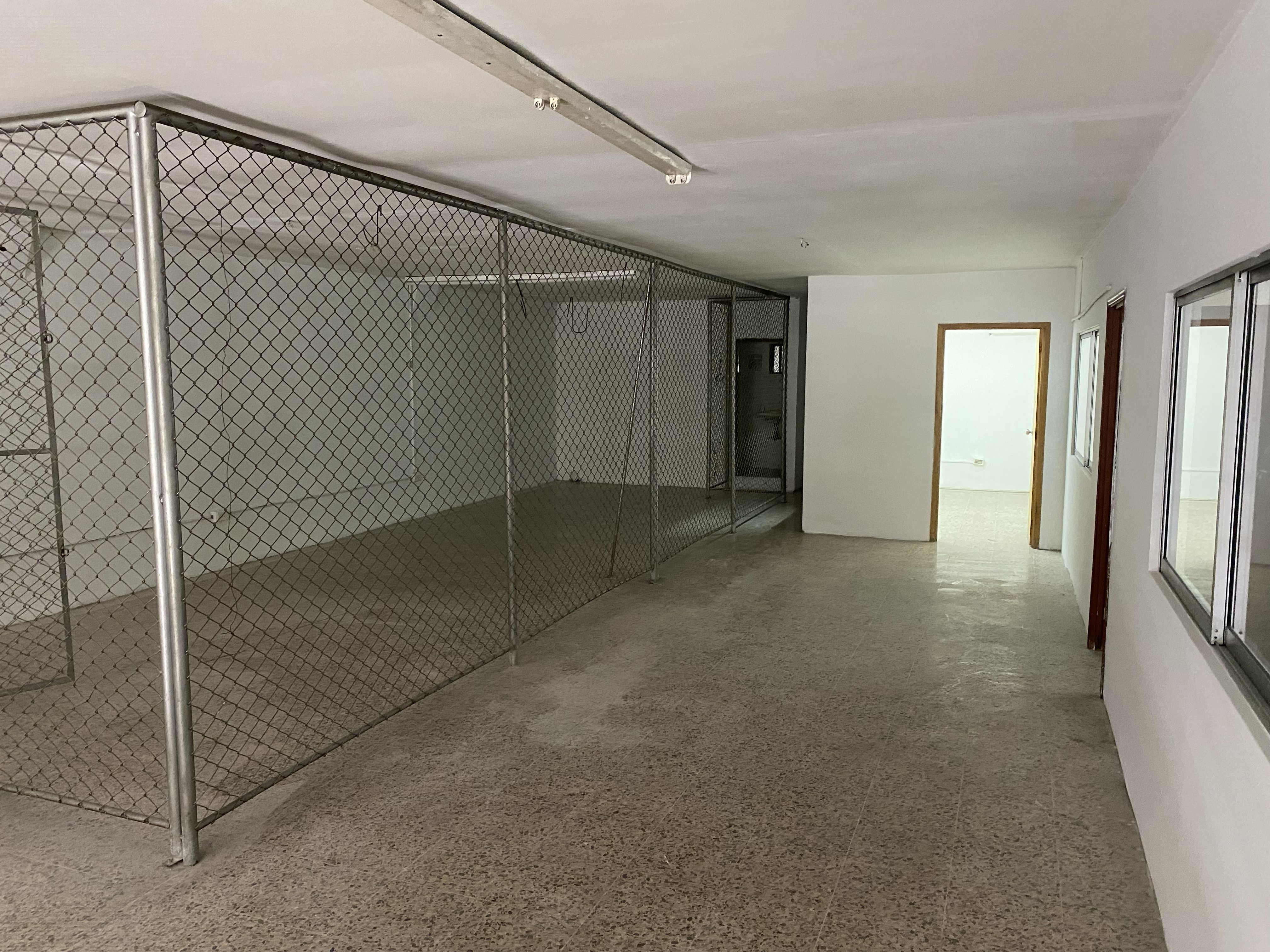 ARRIENDO BODEGA  BARRIO EL OBRERO