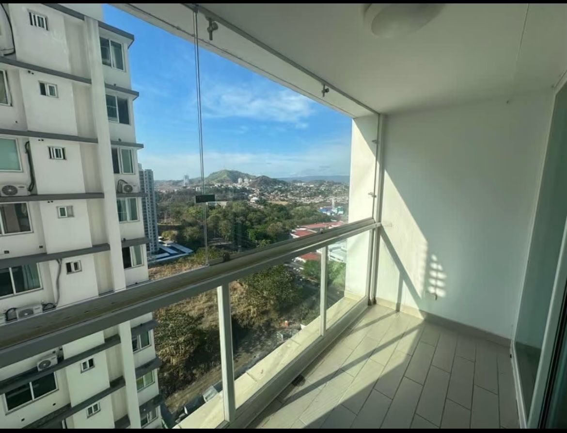 Venta de apartamento en Condado del Rey