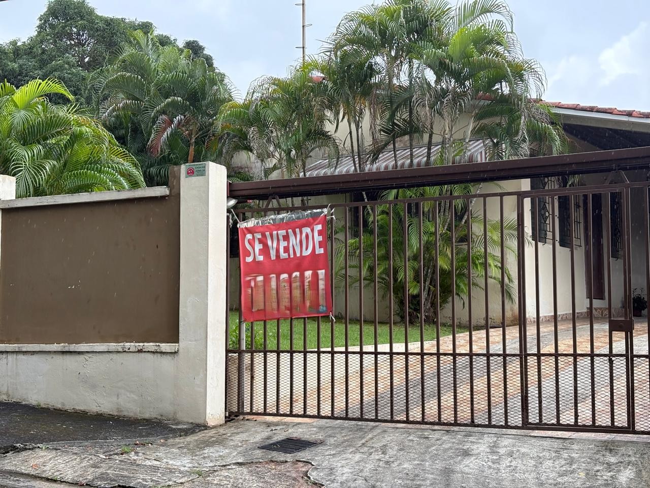 Venta de Casa en Altos de Miraflores, Betania