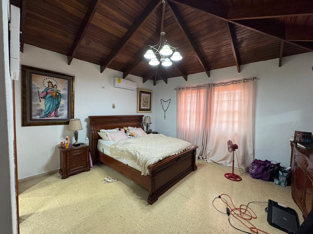 Venta casa unifamiliar villa de la fuentes 2 con garita