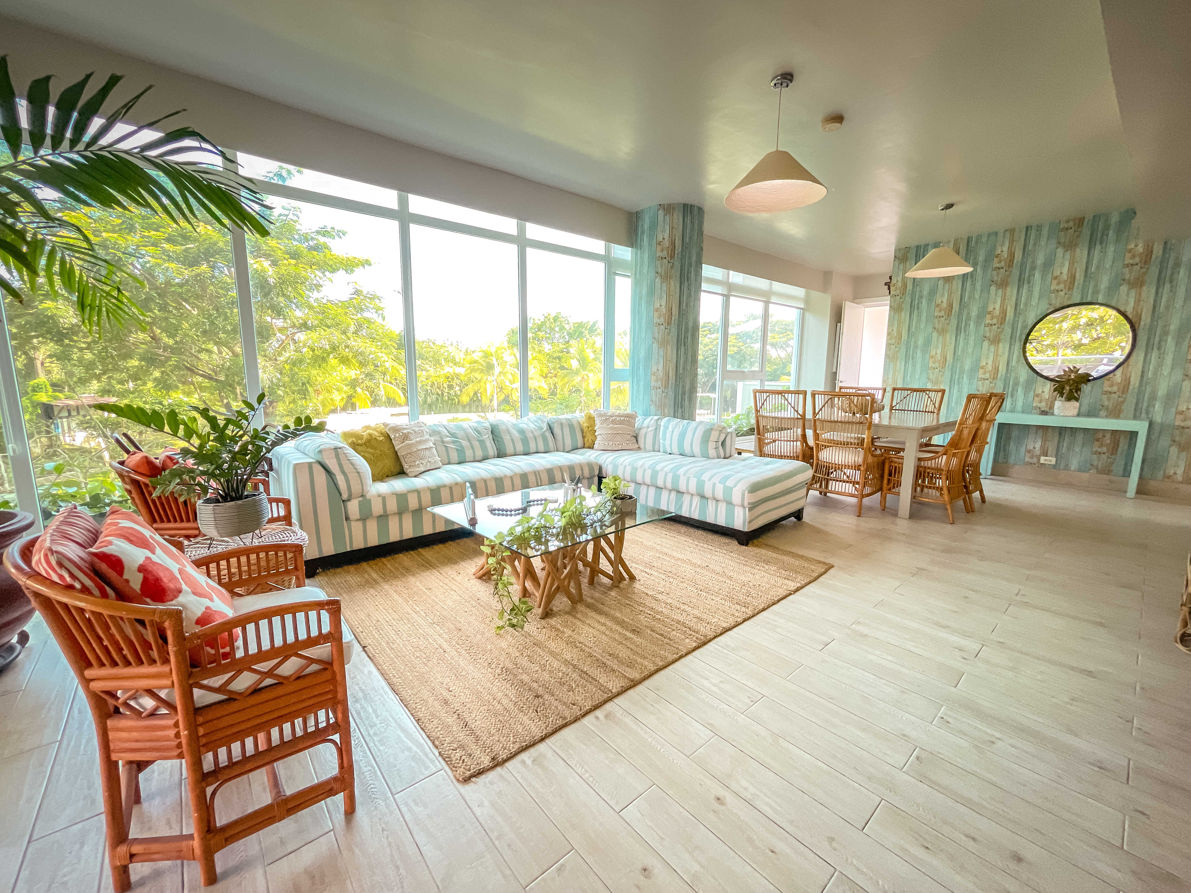 Se vende apartamento en Punta Barco, San Carlos