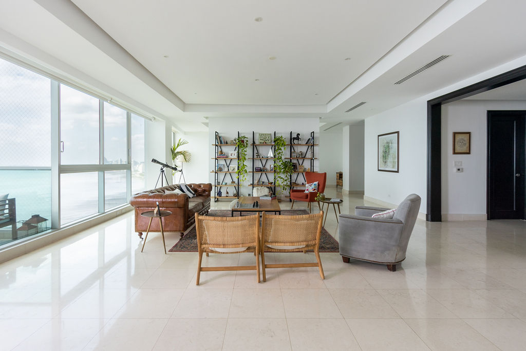 Venta de apartamento en PH Ocean One en Costa del Este.