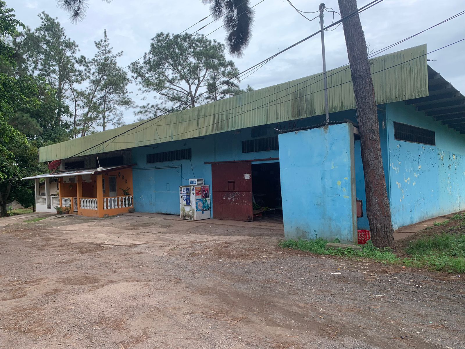 VENTA DE APARTAMENTOS DE ALQUILER Y AREA COMERCIAL