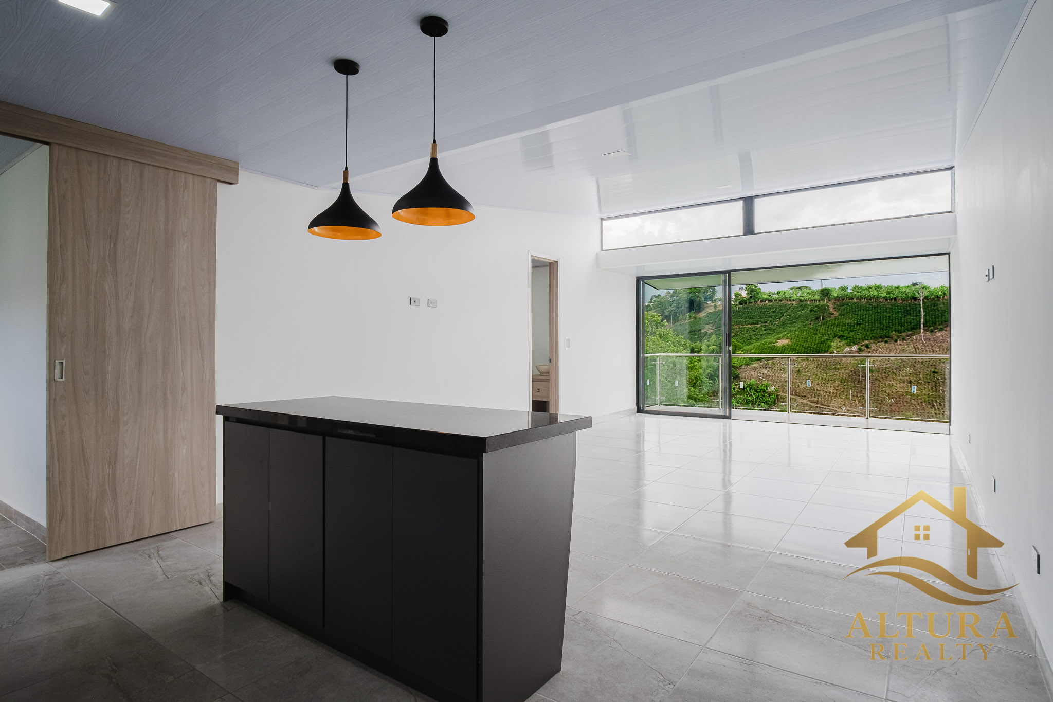 SE VENDE CASA CAMPESTRE EL CAIMO, TEBAIDA