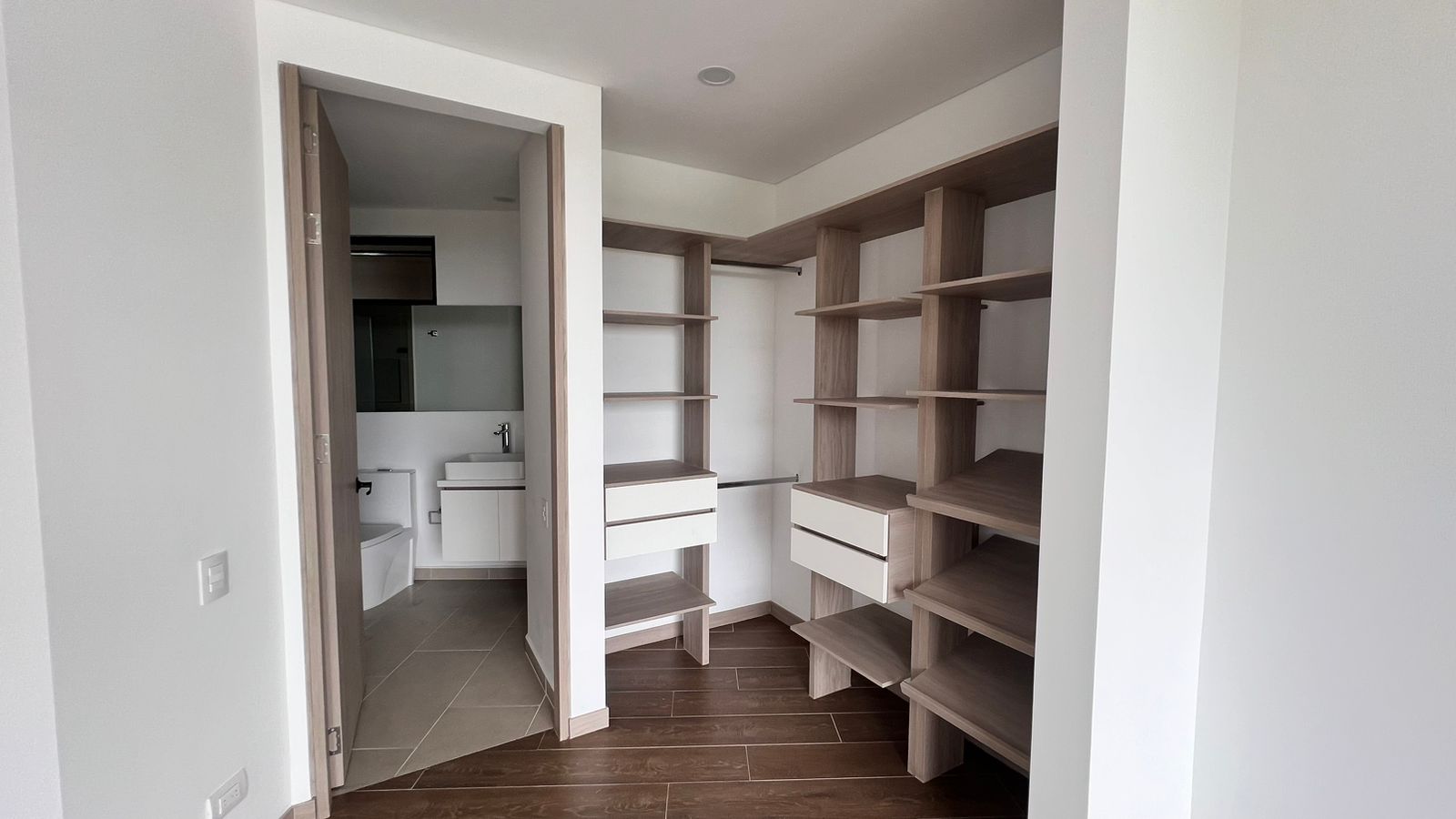 Apartamento En Venta Armenia Quindío - 740.000.000 COP