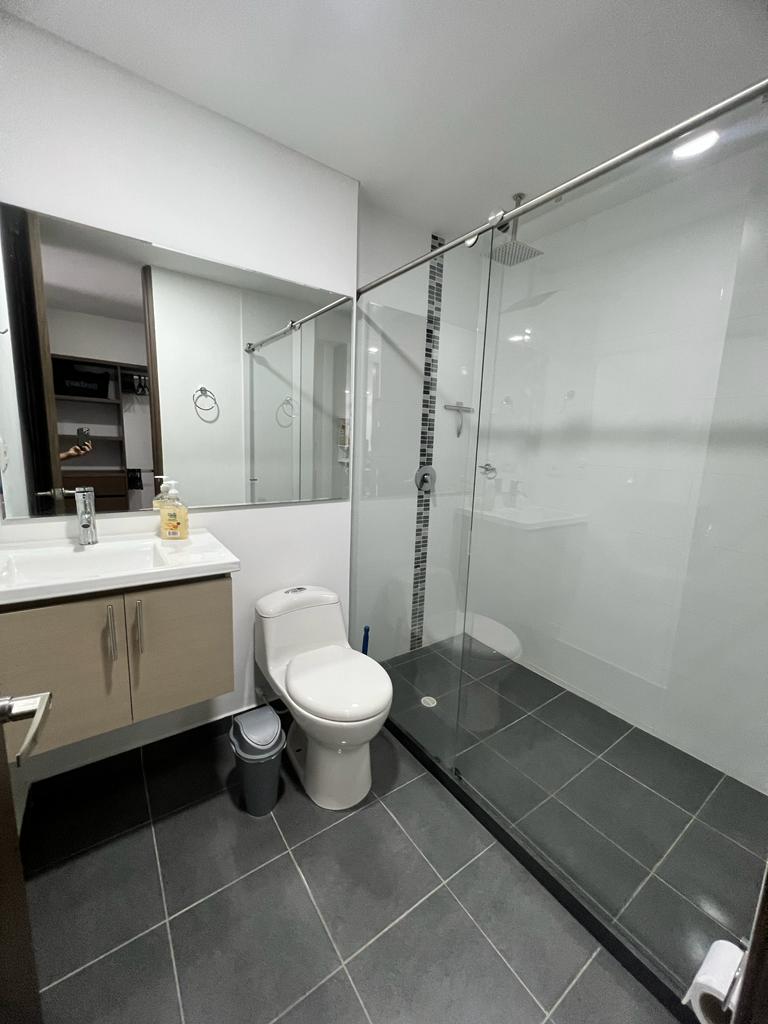 This 2 bedroom 2 bathroom apartment on the 11th floor of Clubhouse