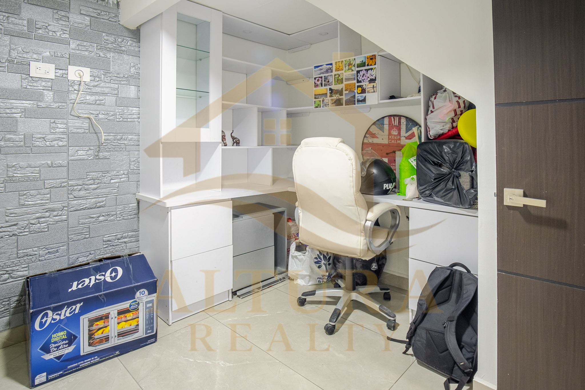 SE VENDE MODERNA CASA EN EL NORTE DE CIRCASIA