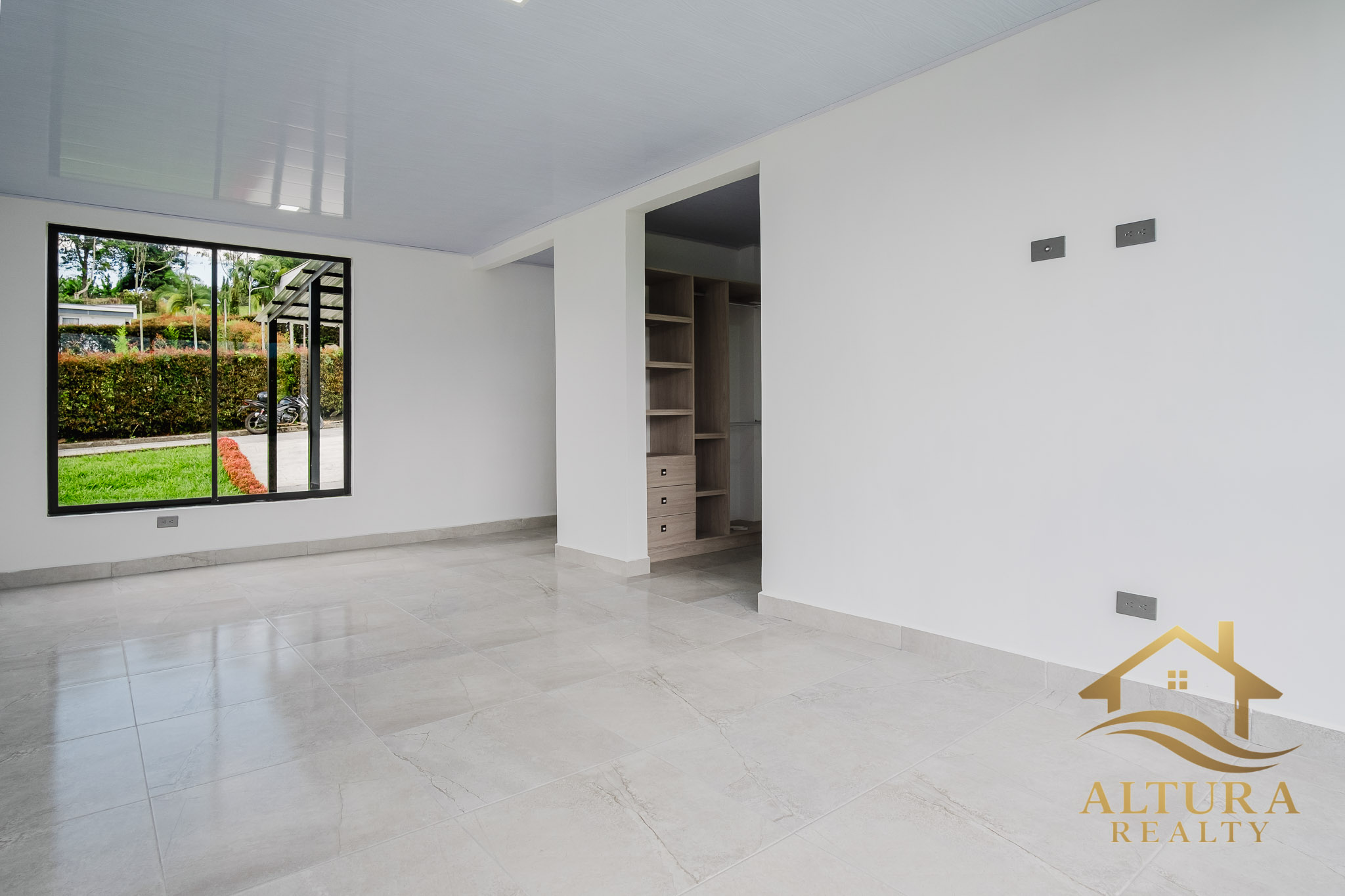 SE VENDE CASA CAMPESTRE EL CAIMO, TEBAIDA