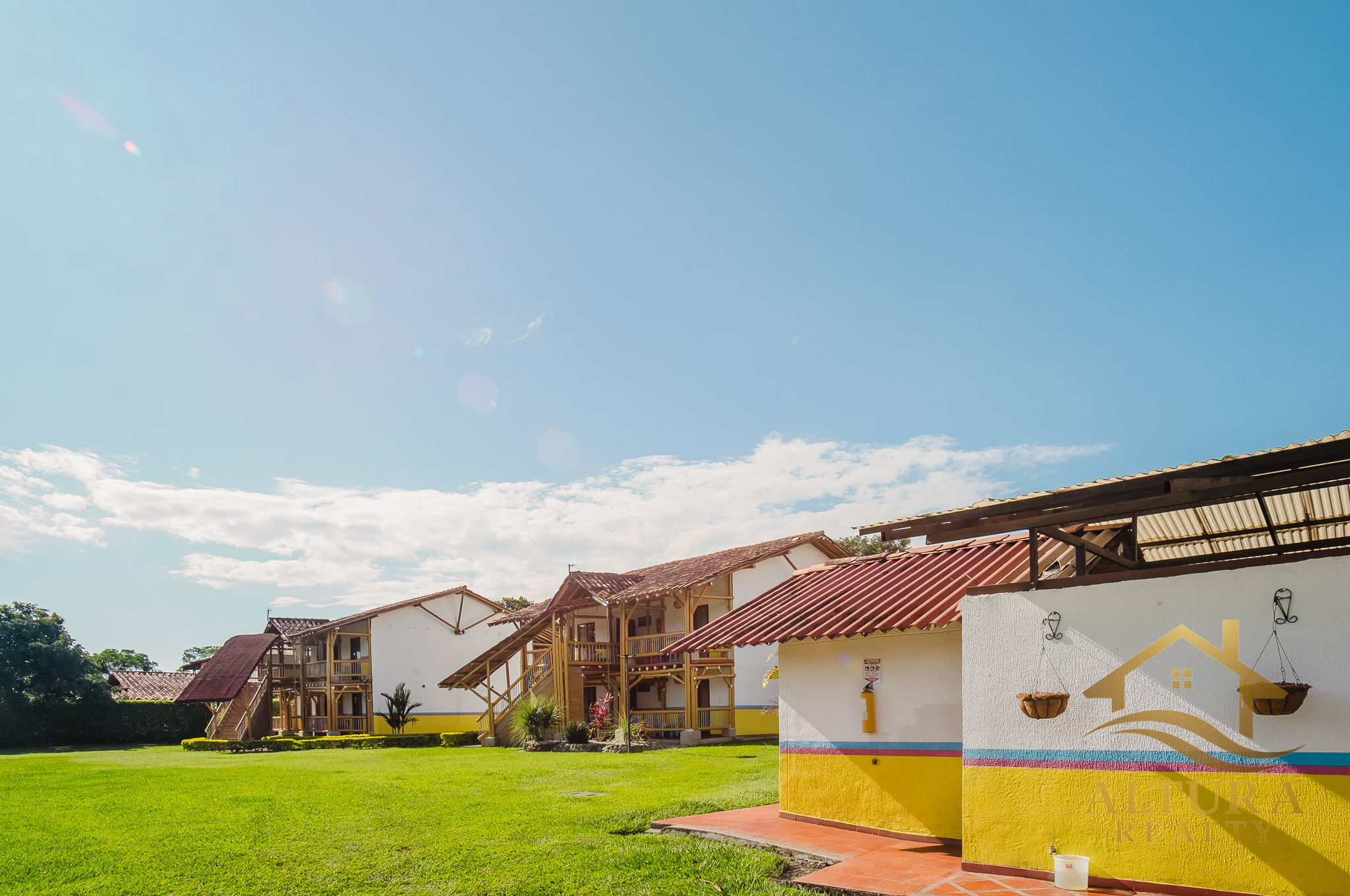 SE VENDE ESPECTACULAR HOTEL CAMPESTRE QUINDIO.