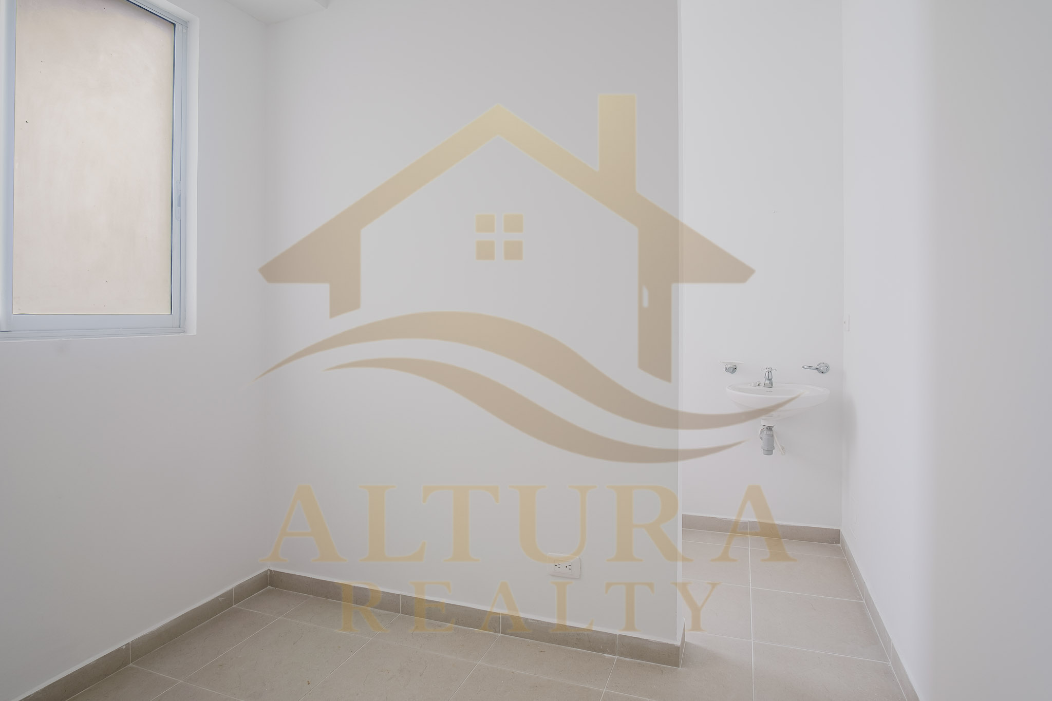 SE VENDE CASA CAMPESTRE ENTRE CIRCASIA Y ARMENIA CONJUNTO CERRADO